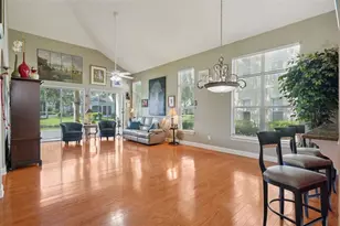 3416 Heards Ferry Dr, Tampa, FL 33618 - Photo 3