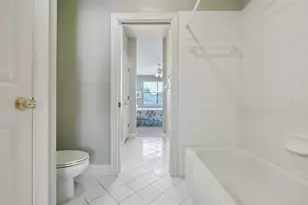 3416 Heards Ferry Dr, Tampa, FL 33618 - Photo 41