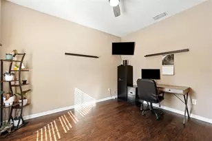 11206 Coventry Grove Cir, Lithia, FL 33547 - Photo 9