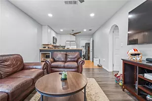 2850 38th Ave N, Saint Petersburg, FL 33713 - Photo 3