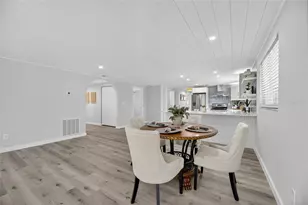 635 Jamaica Cir E, Apollo Beach, FL 33572 - Photo 13