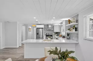 635 Jamaica Cir E, Apollo Beach, FL 33572 - Photo 13