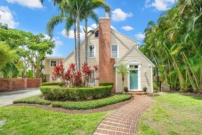 3730 Foster Hill Drive N, Saint Petersburg, FL 33704 - Photo 1