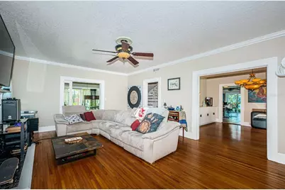 3730 Foster Hill Drive N, Saint Petersburg, FL 33704 - Photo 11