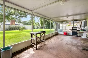 603 Jacqueline Dr, Valrico, FL 33594 - Photo 35