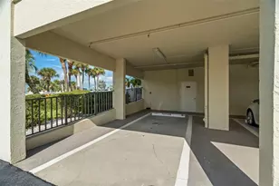 2530 Gary Cir, Dunedin, FL 34698 - Photo 17