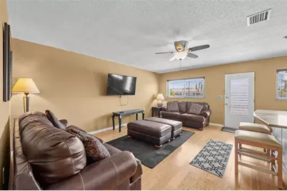 11200 86th Avenue #202, Seminole, FL 33772 - Photo 5