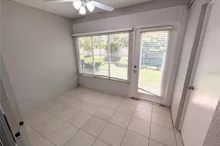 5938 Bayside Key Dr, Tampa, FL 33615 - Photo 9