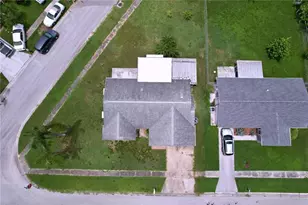 2107 Harrison Dr, Holiday, FL 34691 - Photo 11