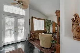 19109 Cherry Rose Cir, Lutz, FL 33558 - Photo 5