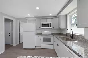 6819 Sanderling Ln, Hudson, FL 34667 - Photo 19