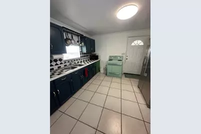 3923 W Flora Street, Tampa, FL 33614 - Photo 3