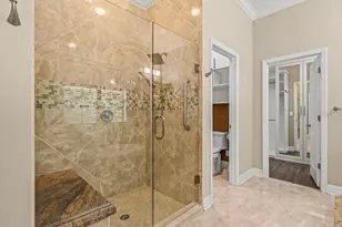 14207 Cheshire Acres Pl, Tampa, FL 33618 - Photo 19