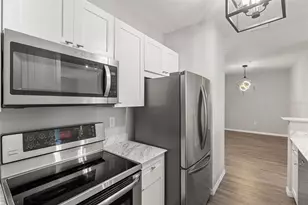 4221 W Spruce St, Tampa, FL 33607 - Photo 9