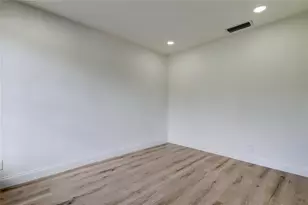 3004 W North St, Tampa, FL 33614 - Photo 5