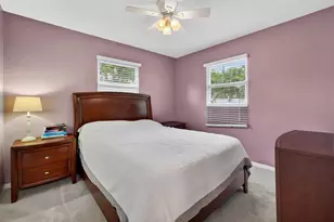 300 Davison Ave NE, Saint Petersburg, FL 33703 - Photo 25
