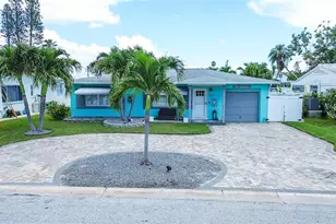 725 Sunset Cove, Madeira Beach, FL 33708 - Photo 37