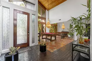 14506 Anchoret Rd, Tampa, FL 33618 - Photo 3