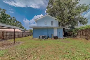 2044 21st St S, Saint Petersburg, FL 33712 - Photo 25