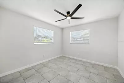 4250 14th Way NE, Saint Petersburg, FL 33703 - Photo 23