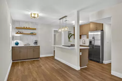 4703 Cresthill Drive, Tampa, FL 33615 - Photo 3