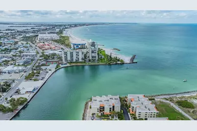 7403 Bayshore Drive #305, Treasure Island, FL 33706 - Photo 33