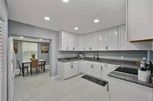 1615 Stevensons Dr, Clearwater, FL 33755 - Photo 3