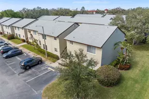 4215 E Bay Dr, Clearwater, FL 33764 - Photo 27