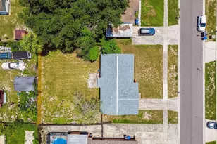 2067 Balfour Cir, Tampa, FL 33619 - Photo 41