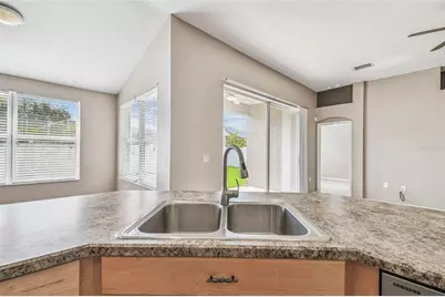 34828 Prairie Ridge Way, Zephyrhills, FL 33541 - Photo 55