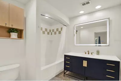 100 4th Avenue S #229, Saint Petersburg, FL 33701 - Photo 13