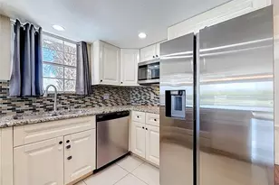 125 Mystic Lake Terrace N, Saint Petersburg, FL 33702 - Photo 15