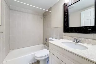 125 Mystic Lake Terrace N, Saint Petersburg, FL 33702 - Photo 23