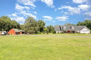 204 S Orange Ave, Fort Meade, FL 33841 - Photo 1