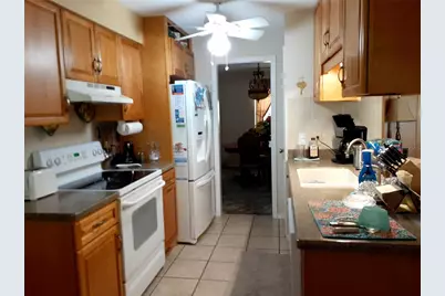 8710 W Lanway Drive, Tampa, FL 33637 - Photo 11