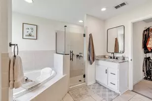 6911 Shimmering Dr, Lakeland, FL 33813 - Photo 15