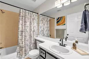 6911 Shimmering Dr, Lakeland, FL 33813 - Photo 19