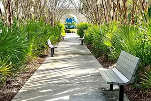 2433 Brazilia Dr, Clearwater, FL 33763 - Photo 39