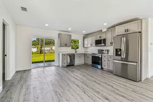 3430 Applewood Terrace N, Pinellas Park, FL 33781 - Photo 7