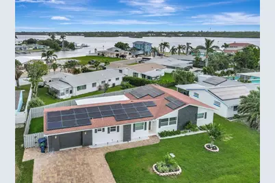 242 176th Avenue E, Redington Shores, FL 33708 - Photo 1