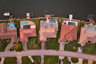 2025 Michigan Ave NE, Saint Petersburg, FL 33703 - Photo 27