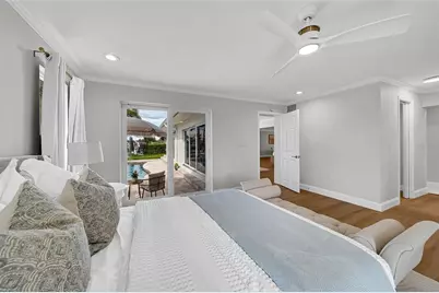 2025 Michigan Avenue NE, Saint Petersburg, FL 33703 - Photo 15