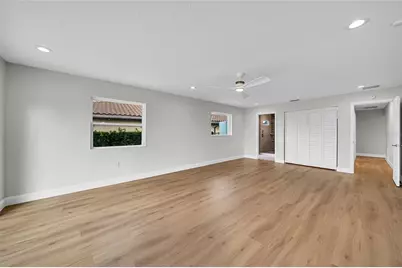 2025 Michigan Avenue NE, Saint Petersburg, FL 33703 - Photo 23