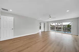 2025 Michigan Ave NE, Saint Petersburg, FL 33703 - Photo 19