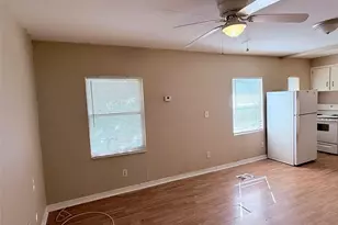 986 22nd Ave S, Saint Petersburg, FL 33705 - Photo 3