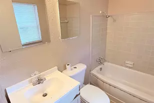 986 22nd Ave S, Saint Petersburg, FL 33705 - Photo 19