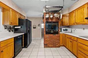 38730 Mickler Rd, Dade City, FL 33523 - Photo 7
