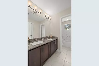 1407 7th Avenue N, Saint Petersburg, FL 33705 - Photo 31