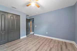 11006 Tahiti Isle Ln, Tampa, FL 33647 - Photo 29