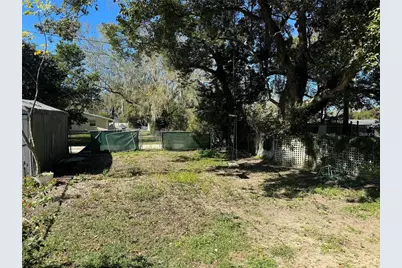 5647 19th Street, Zephyrhills, FL 33542 - Photo 9